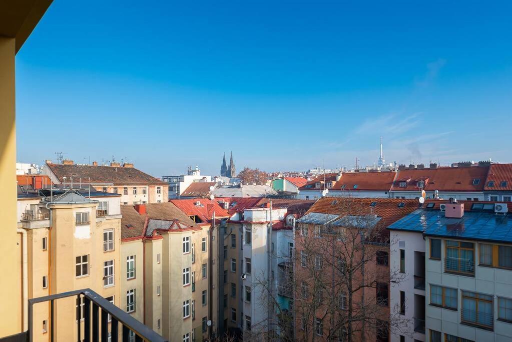 Sunny Safron Apartment Prague Exterior photo