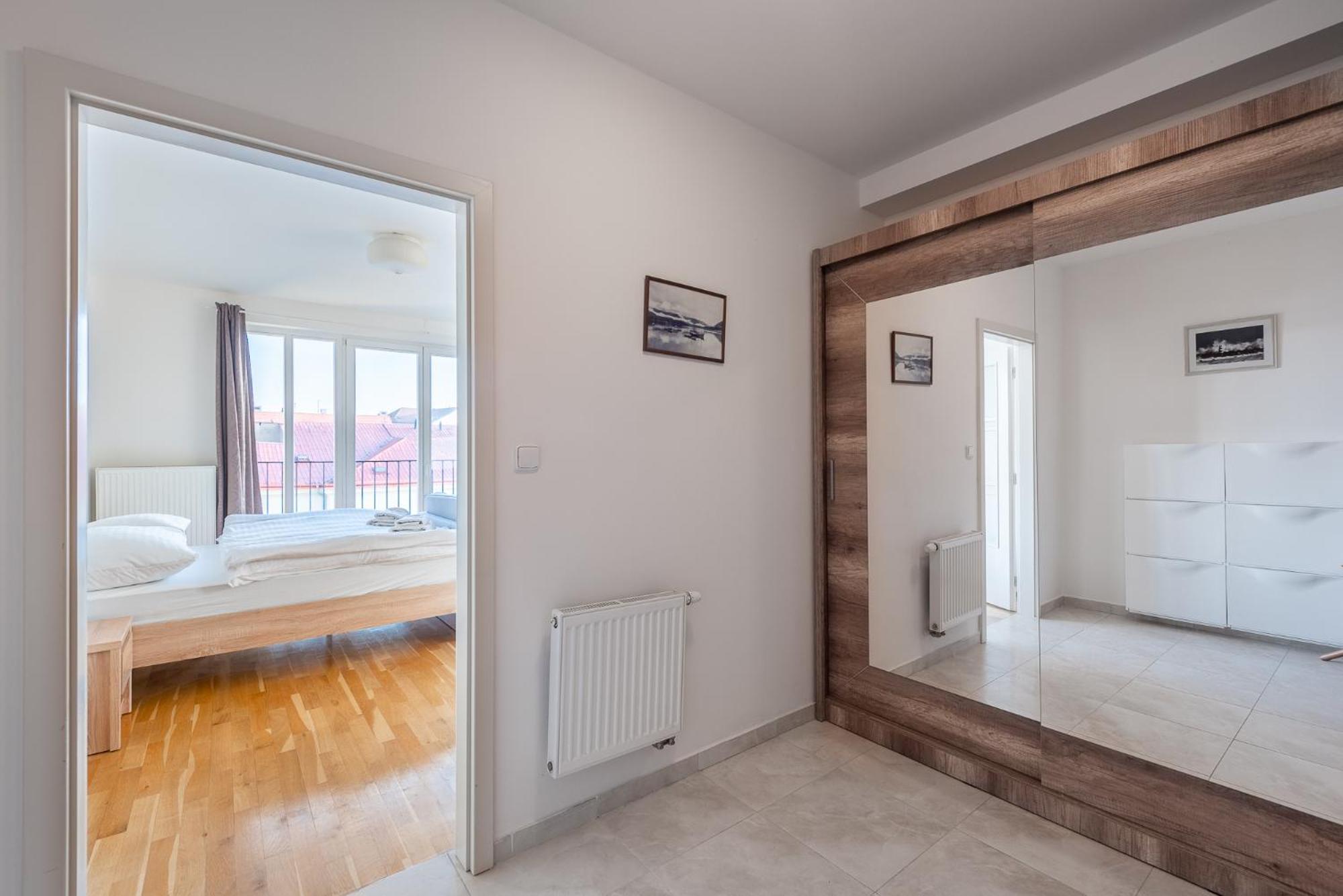 Sunny Safron Apartment Prague Exterior photo